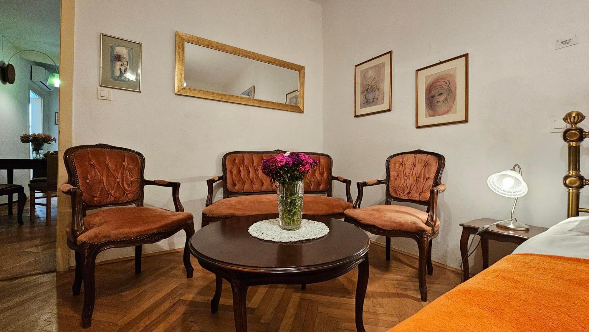Eufrasiana Apartments Пореч Экстерьер фото